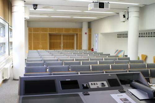 Hörsaal B / 0.1.01