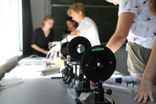 Sommeruni Kurs in Astrophysik