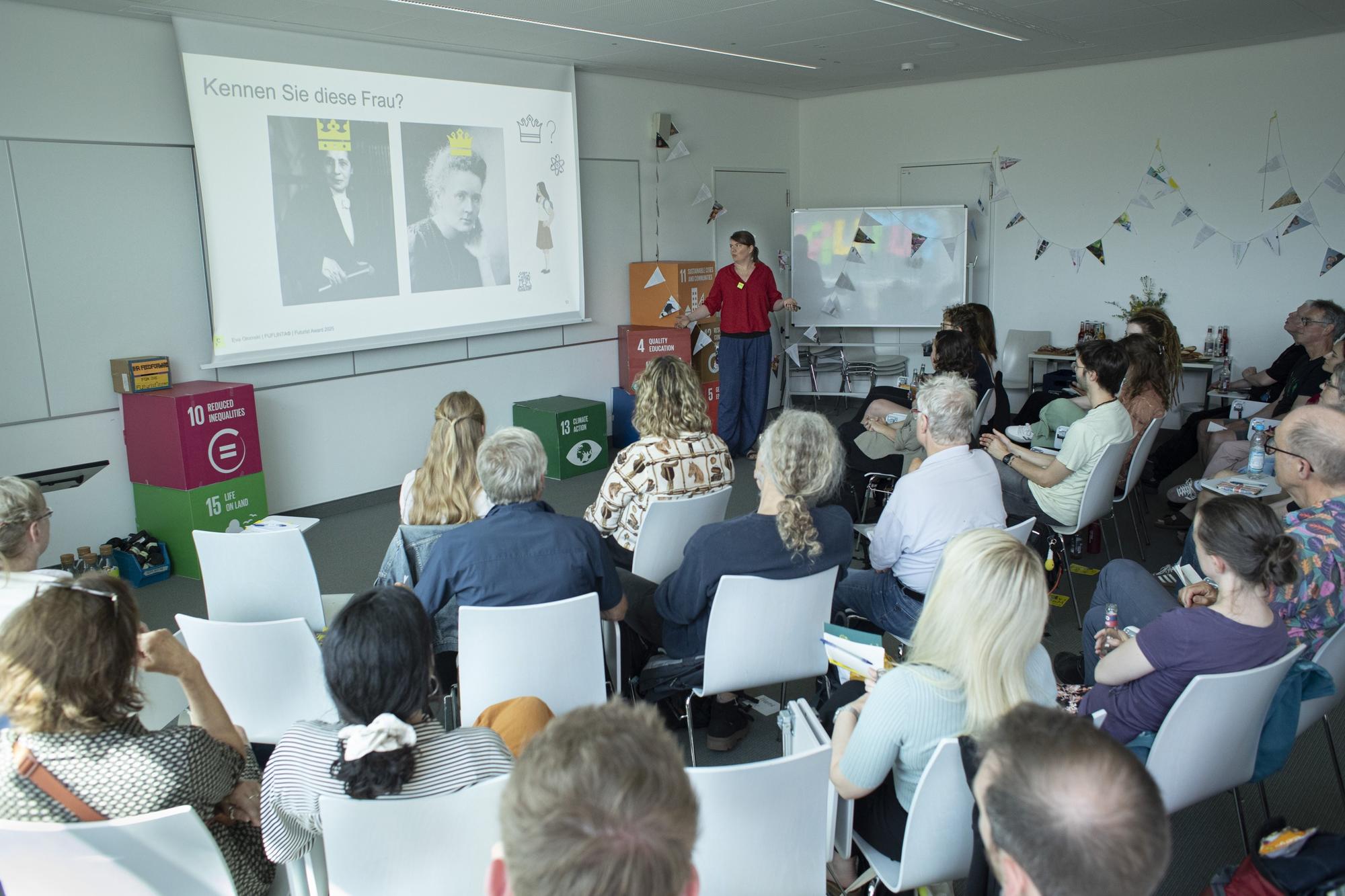 FUTURIST_Award_2025_(2)