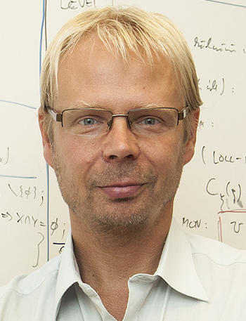 Örs Legeza