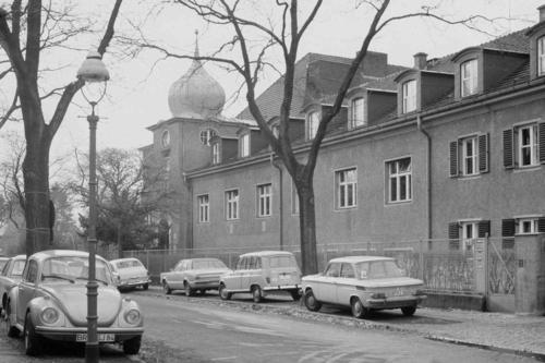 Physikalisches Institut in der Boltzmanstrasse, vermutlich in den 1970ern