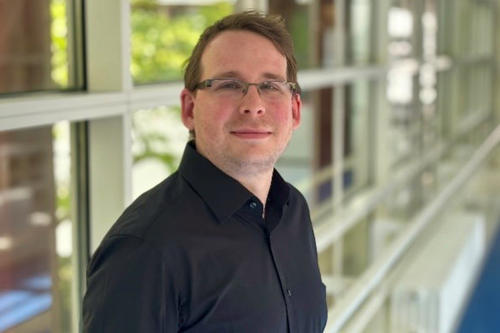 Dr. Oliver Gueckstock